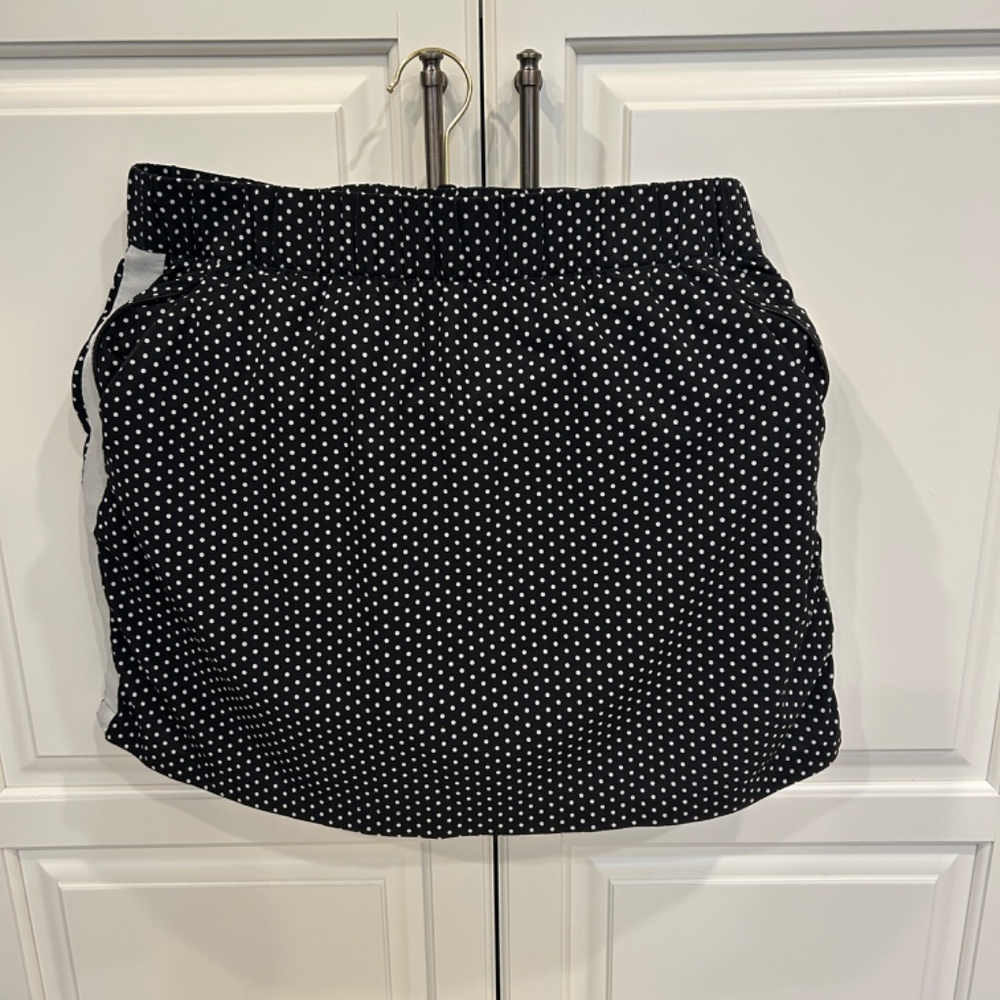 Talbots dot skort - Picture 2 of 2